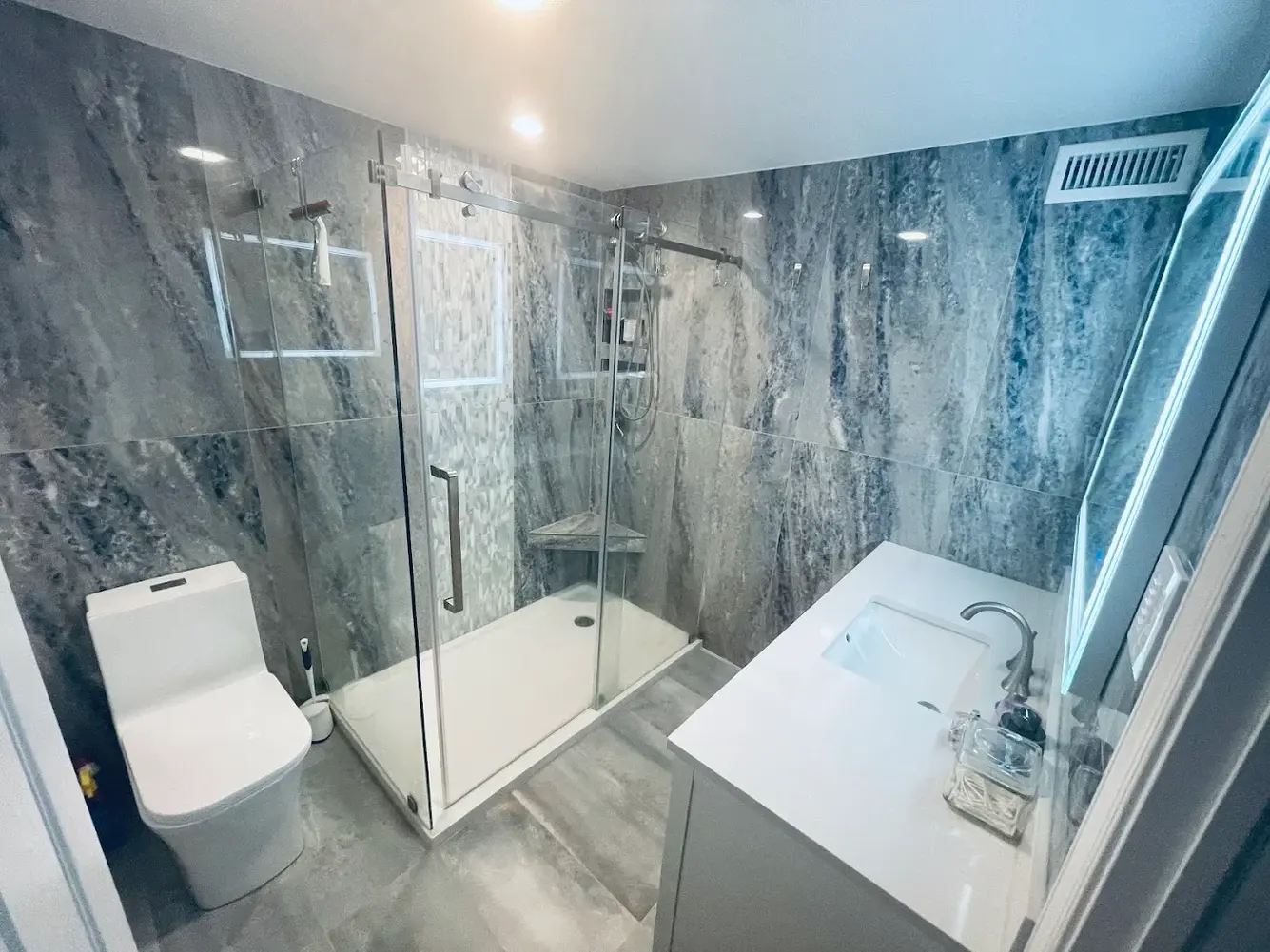 bathroom-services